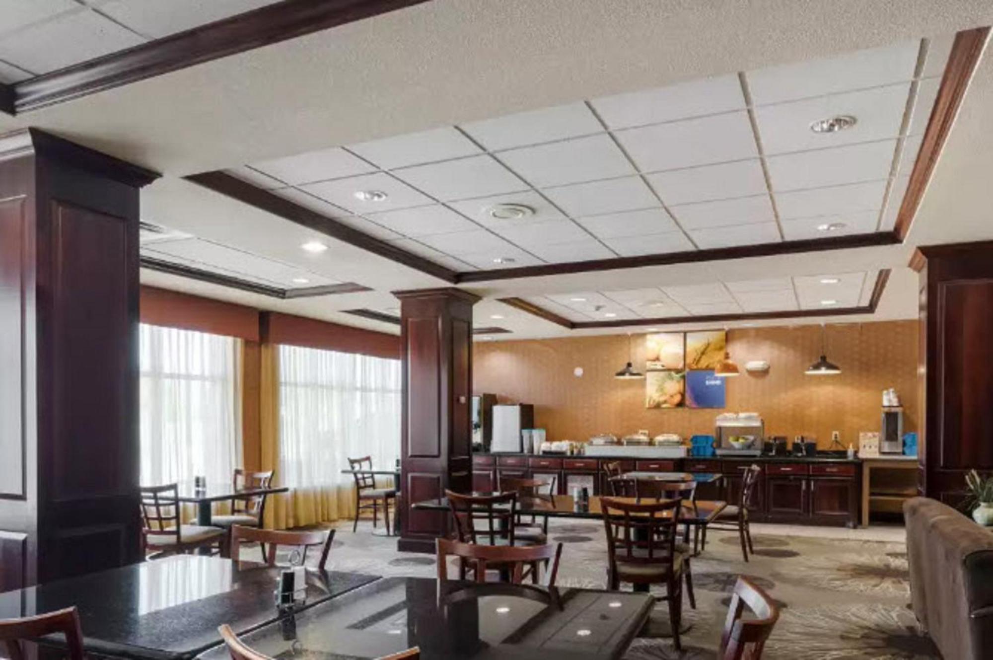 Lake Texoma Inn And Suites 丹尼森 外观 照片